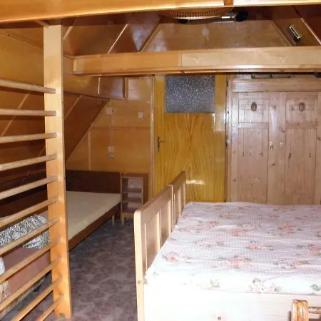 U Lesa Apartman *